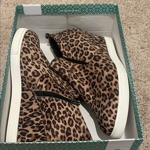Susina Brown Leopard Print Women's Sneakers